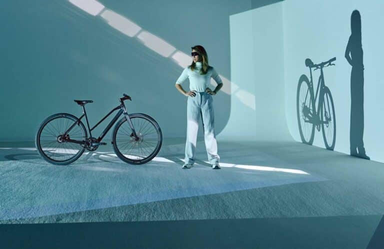 Rose-Sneak-Plus-MidStep-Singlespeed-E-Bike-2023