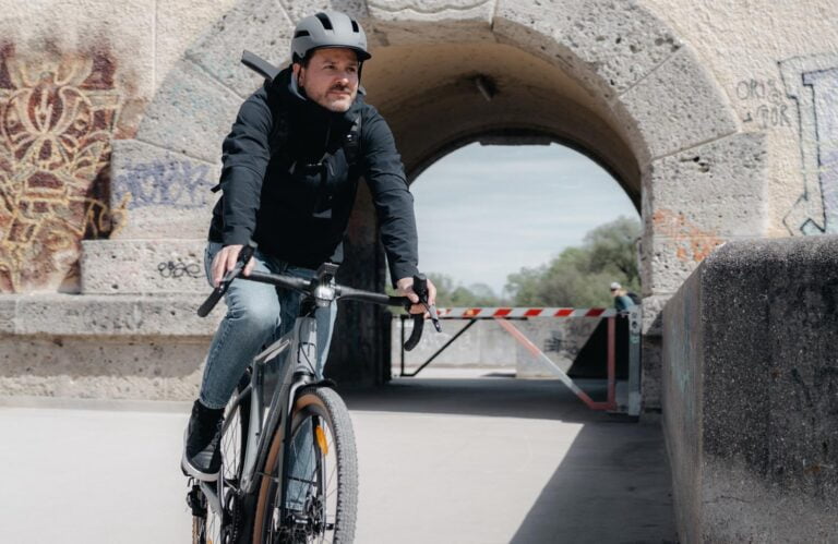 Moustache-Dimanche-Teaser Moustache-Dimanche-Teaser