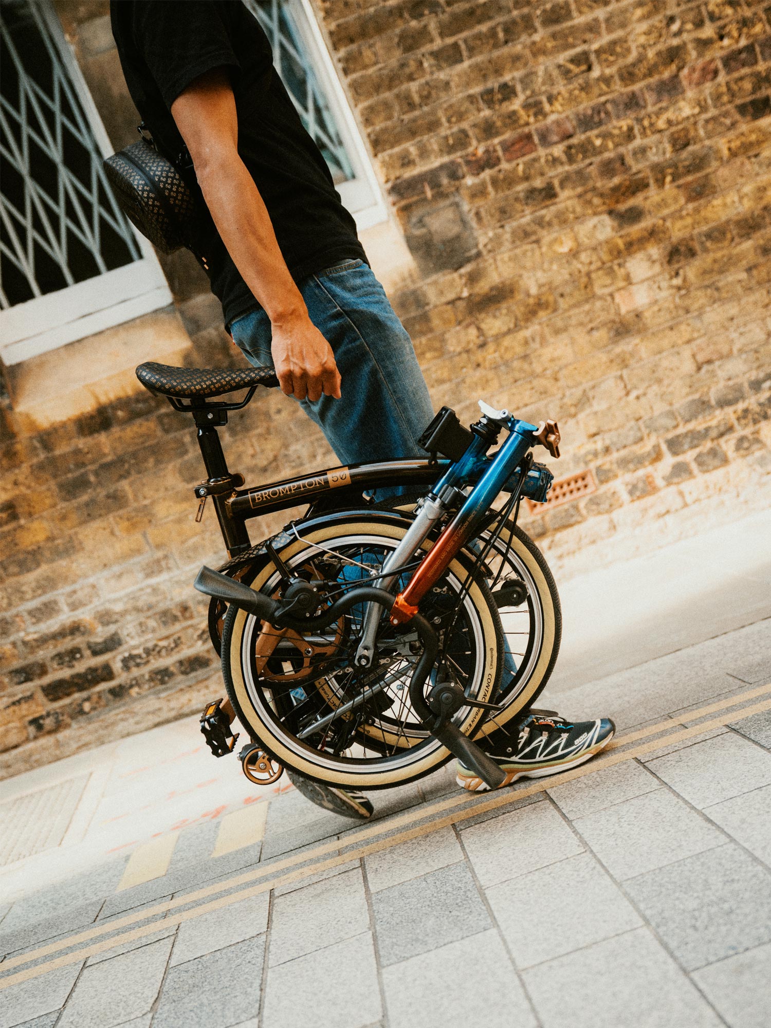 brompton 1975 edition limited edition folded